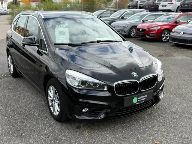BMW 216