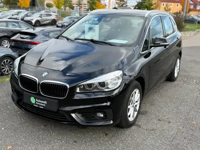 BMW 216