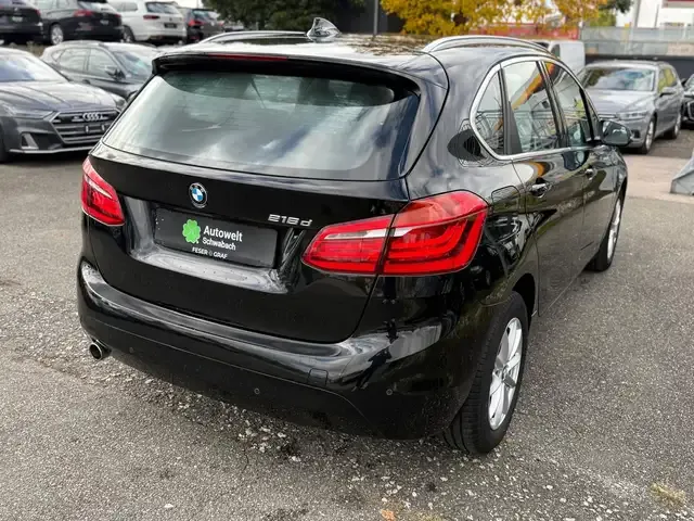 BMW 216