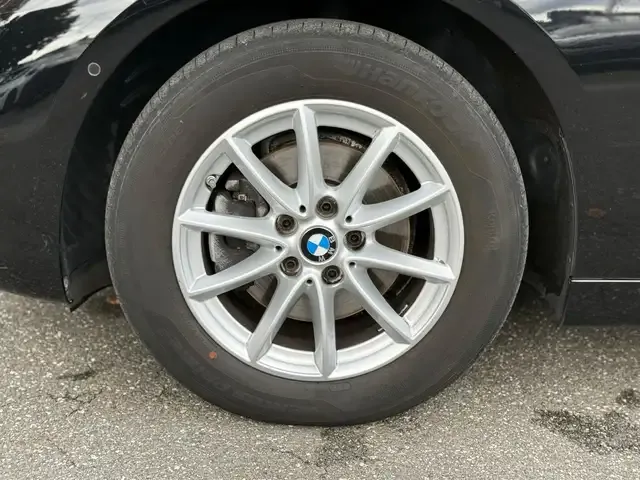 BMW 216