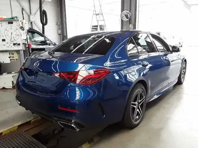 Mercedes-Benz C 300