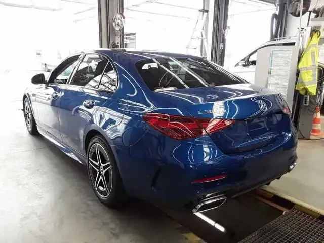 Mercedes-Benz C 300