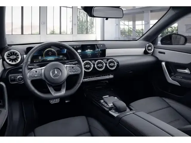 Mercedes-Benz CLA 35 AMG