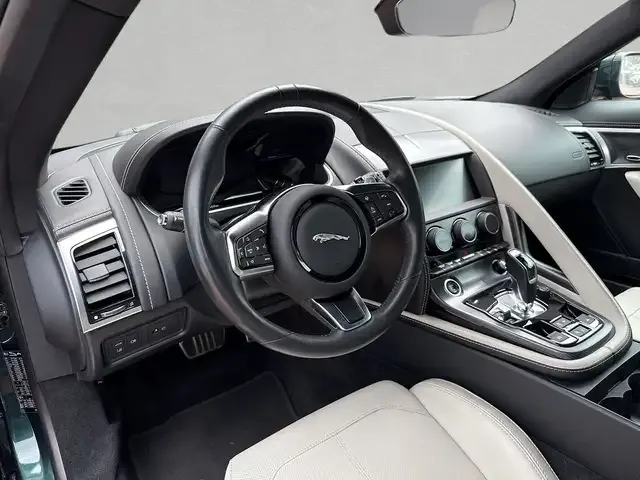 Jaguar F-Type