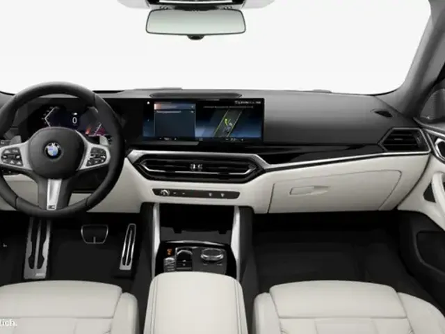 BMW 440