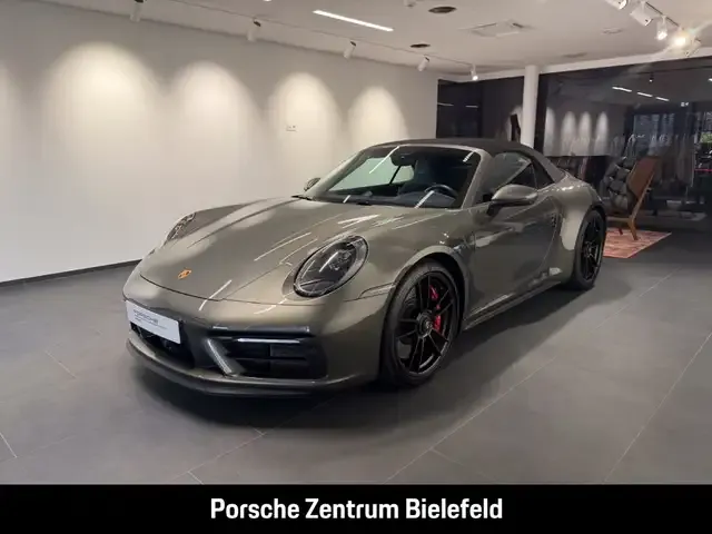 Porsche 992