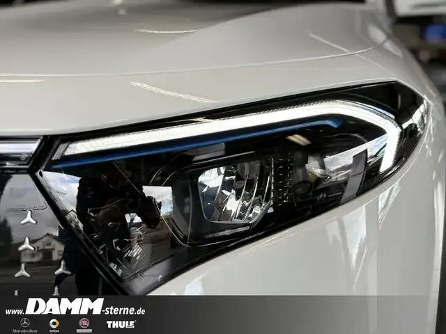 Mercedes-Benz EQB 300