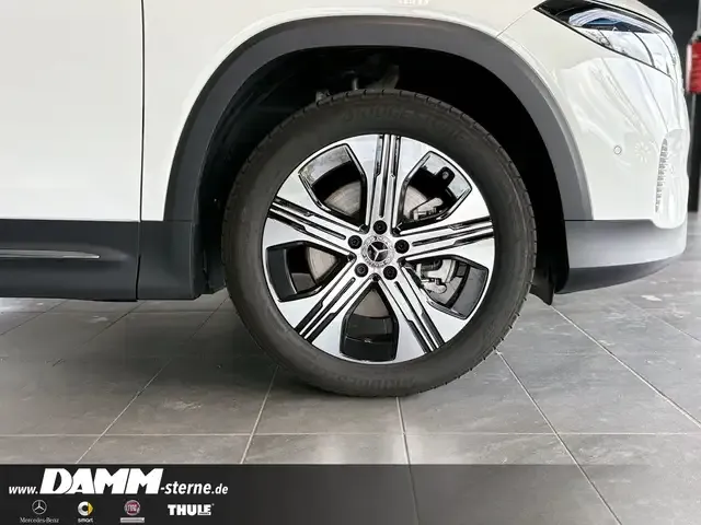 Mercedes-Benz EQB 300