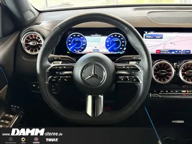 Mercedes-Benz EQB 300