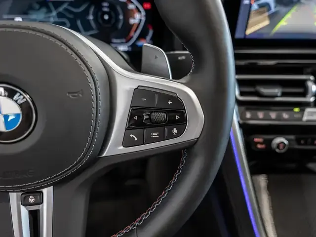 BMW 850