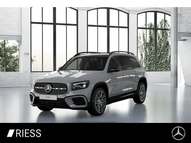 Mercedes-Benz GLB 220