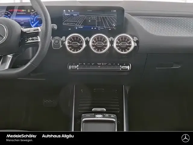 Mercedes-Benz EQA 300