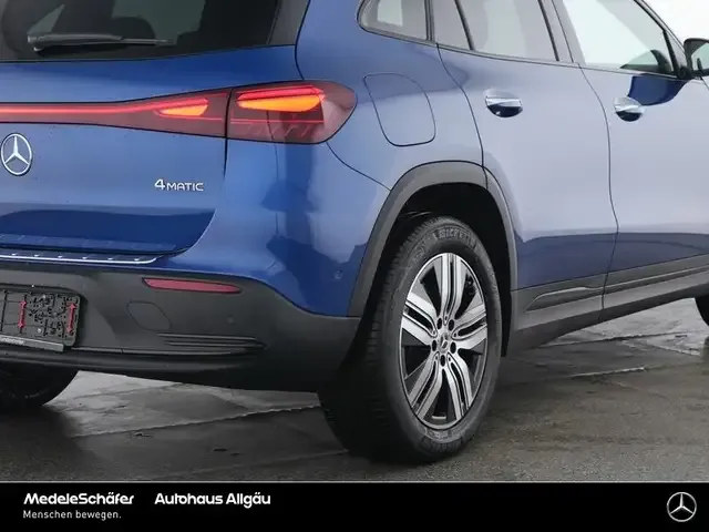 Mercedes-Benz EQA 300