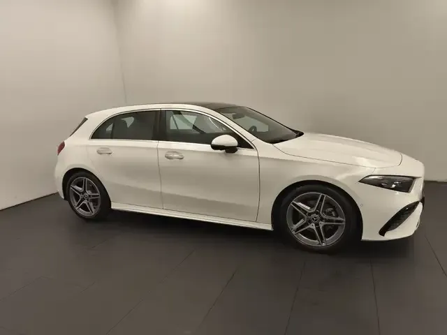 Mercedes-Benz A 200
