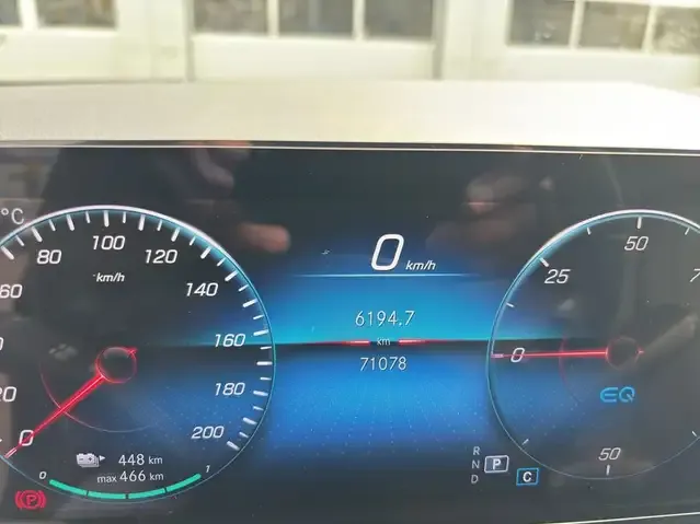 Mercedes-Benz EQA 250