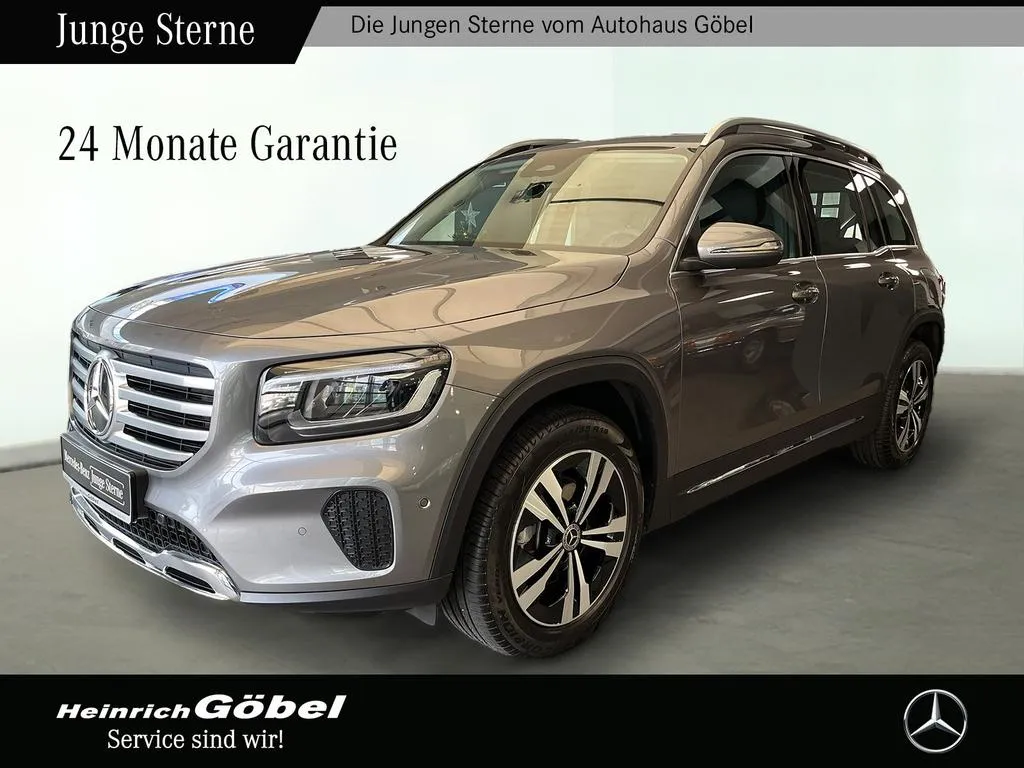 Mercedes-Benz GLB 200