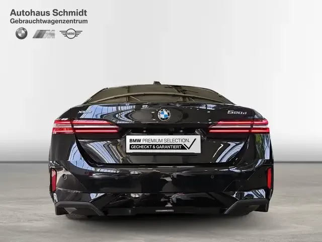 BMW 520