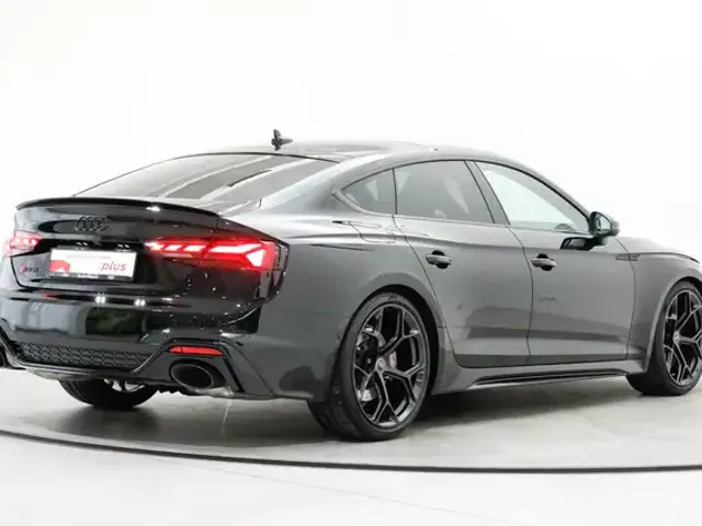 Audi RS5