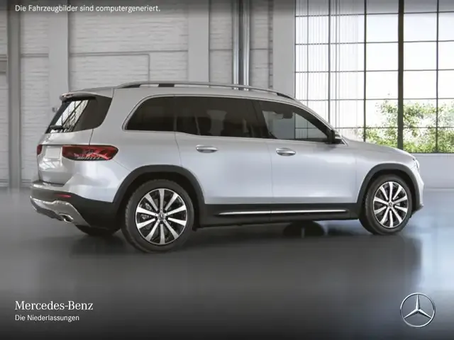 Mercedes-Benz GLB 220