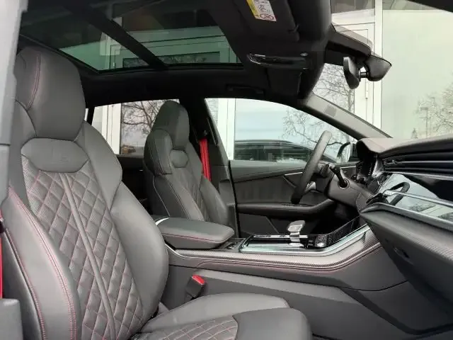 Audi SQ8
