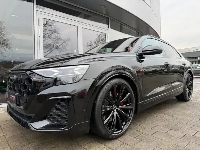 Audi SQ8