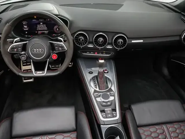 Audi TT RS