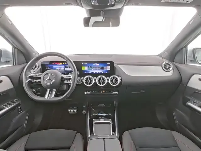 Mercedes-Benz EQA 300
