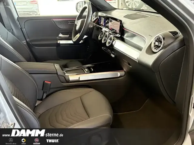 Mercedes-Benz EQB 350