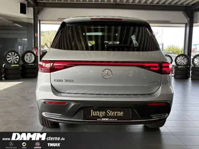Mercedes-Benz EQB 350
