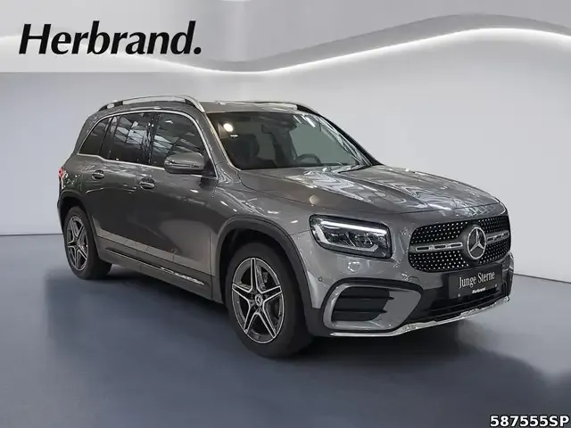 Mercedes-Benz GLB 200