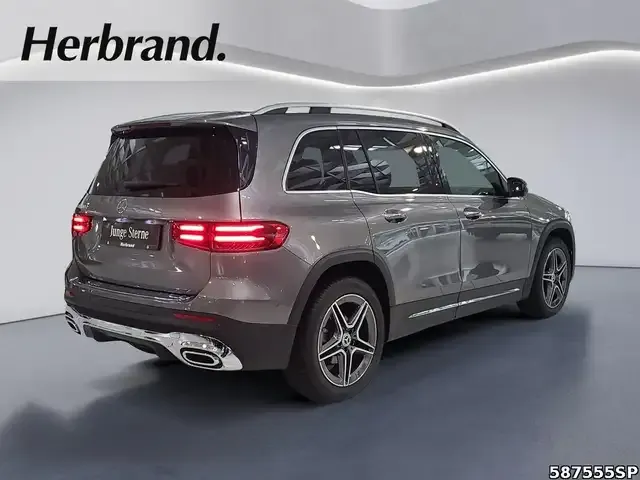 Mercedes-Benz GLB 200