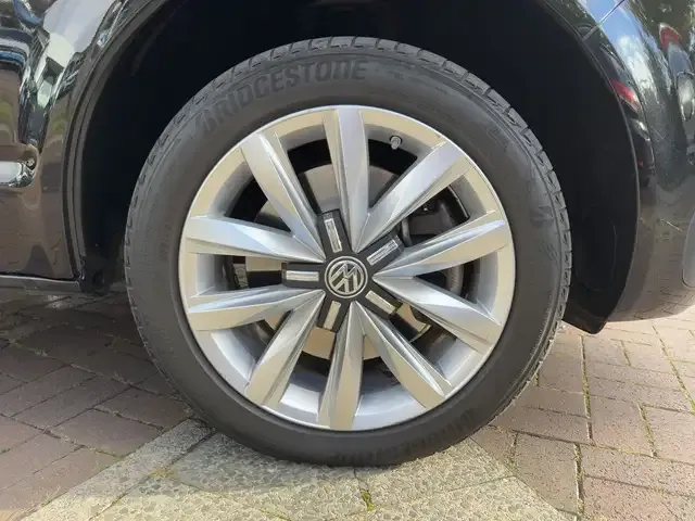 Volkswagen T6.1 California