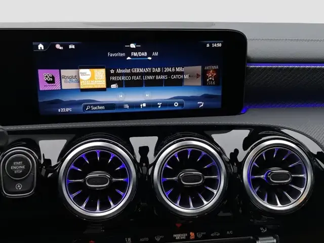 Mercedes-Benz CLA 180