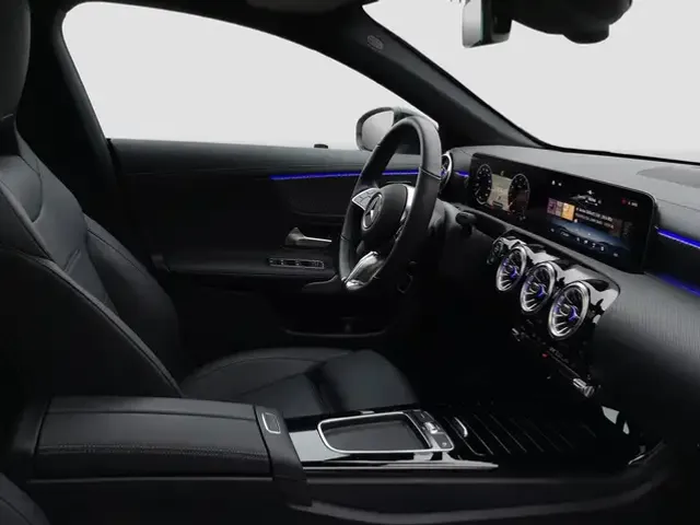 Mercedes-Benz CLA 180