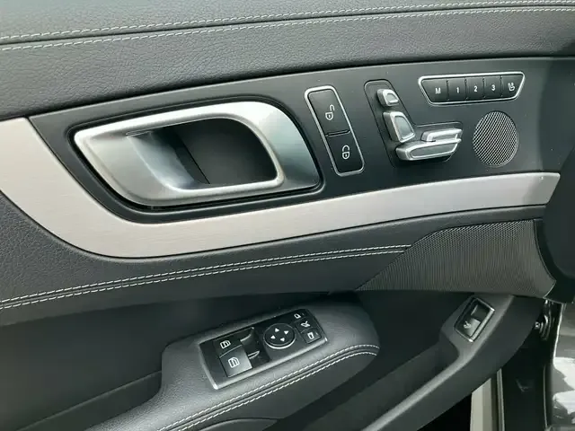 Mercedes-Benz SL 400