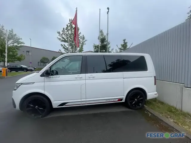 Volkswagen T6.1 Multivan
