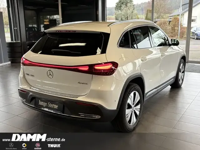 Mercedes-Benz EQA 300