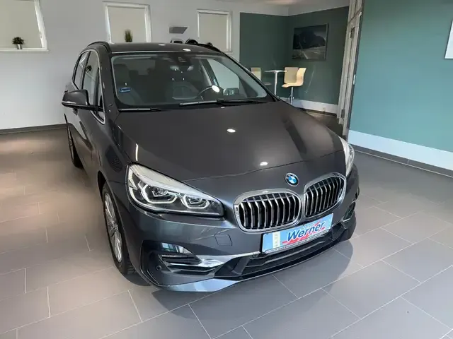 BMW 220