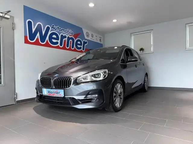 BMW 220