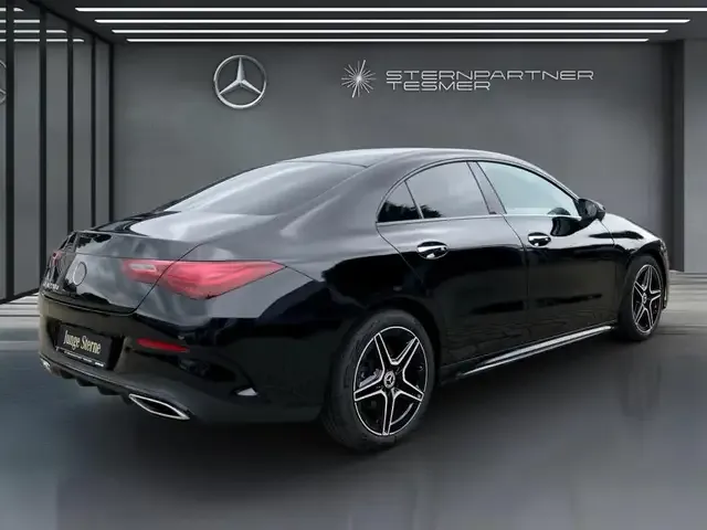 Mercedes-Benz CLA 220