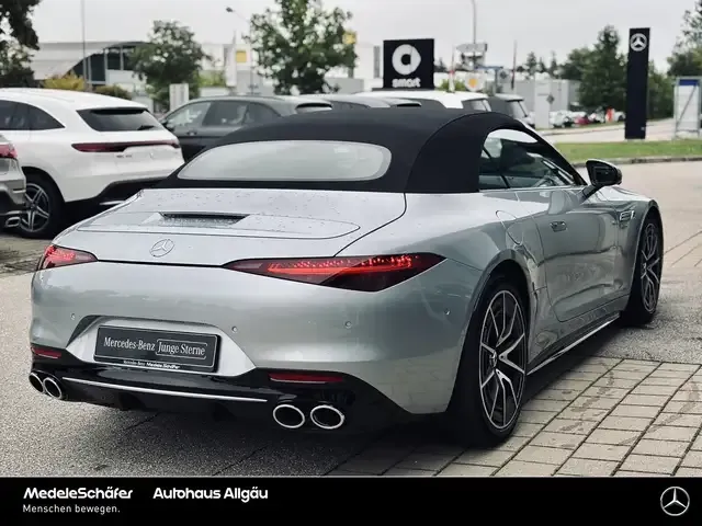 Mercedes-Benz SL 43 AMG
