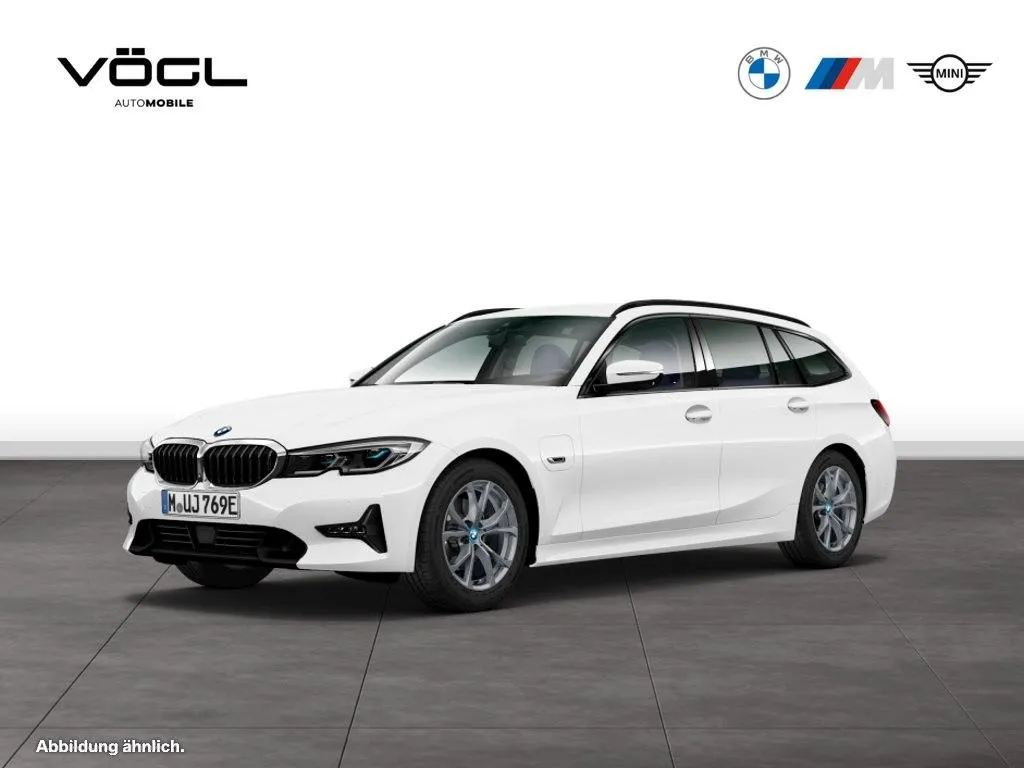 BMW 330