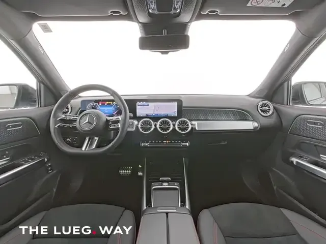 Mercedes-Benz GLB 220