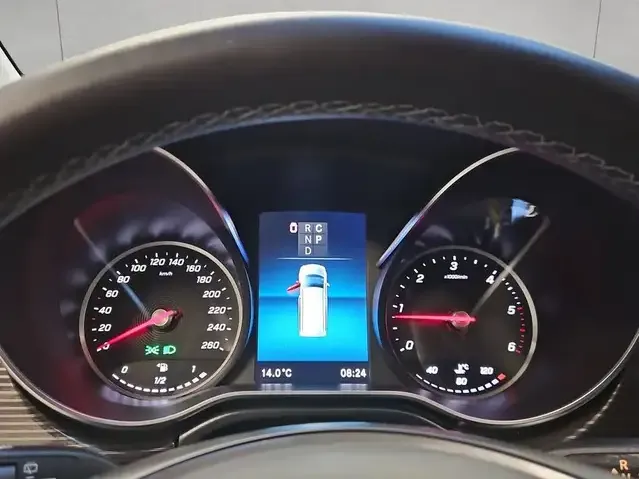 Mercedes-Benz V