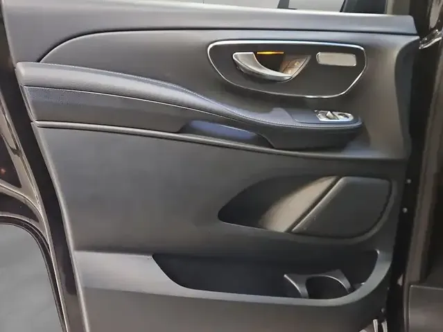 Mercedes-Benz V
