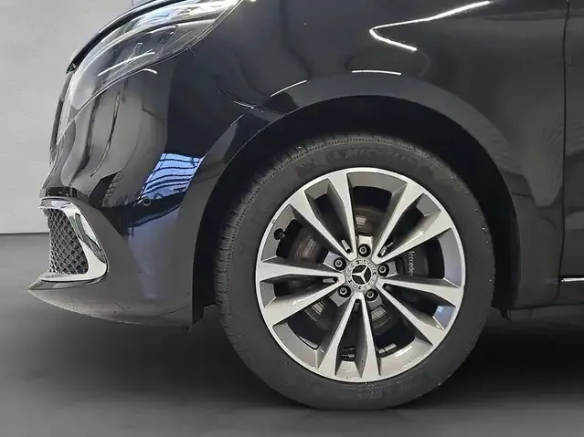 Mercedes-Benz V