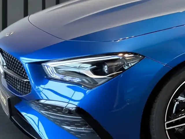 Mercedes-Benz CLA 200