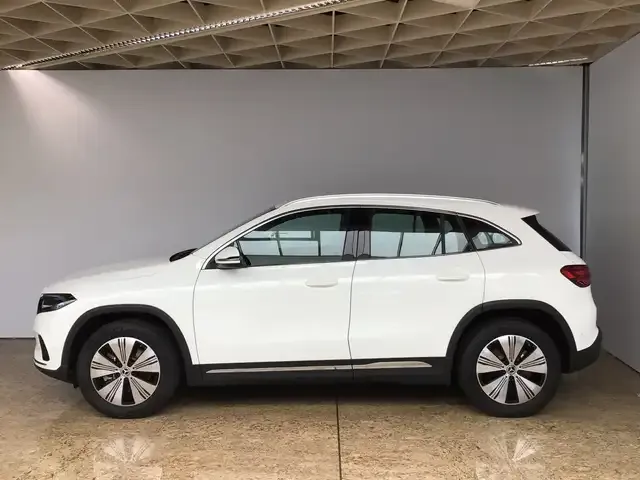 Mercedes-Benz EQA 300