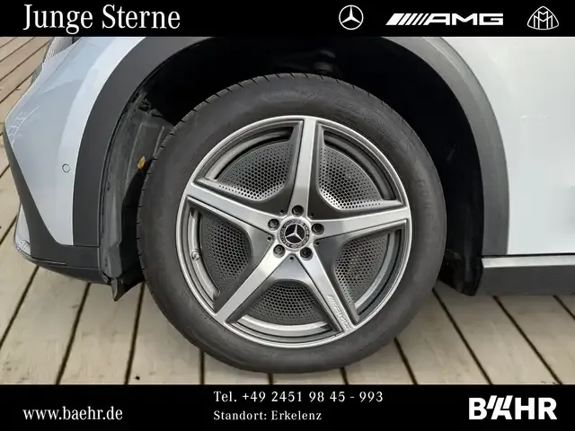 Mercedes-Benz EQE SUV