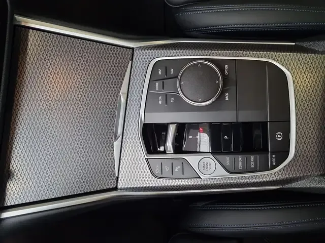 BMW 340